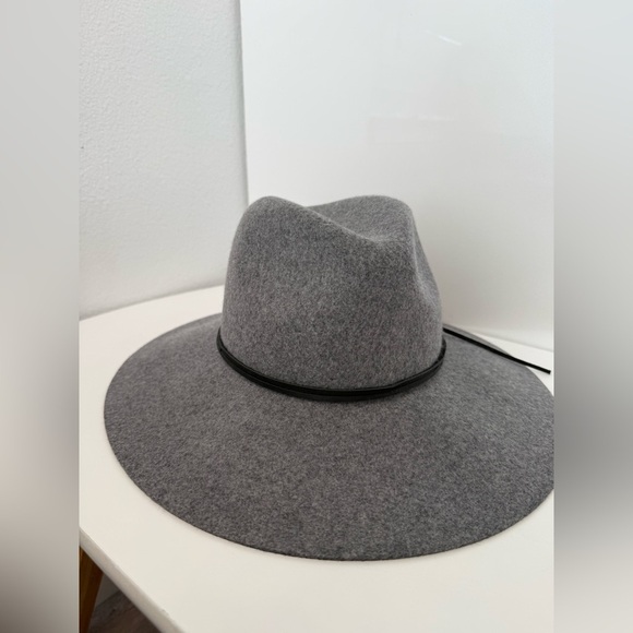 NWT Phenix 100 % Wool hat